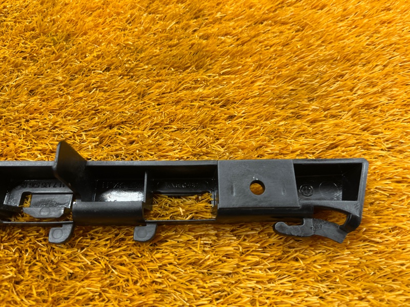 крепление бампера, 300 рублей, Красноярск