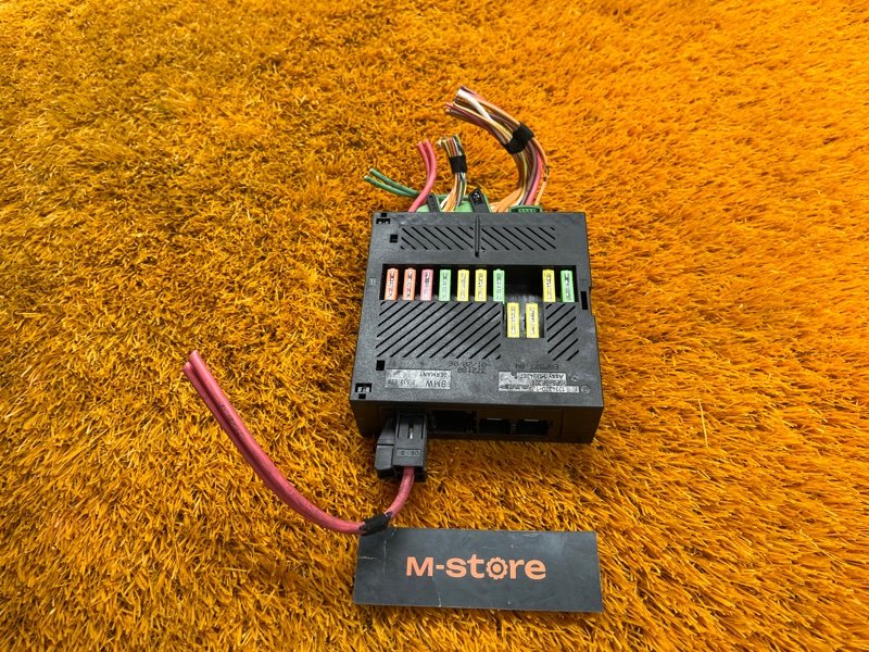 блок предохранителей, 2000 рублей, Красноярск