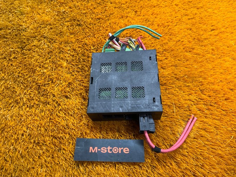 блок предохранителей, 2000 рублей, Красноярск