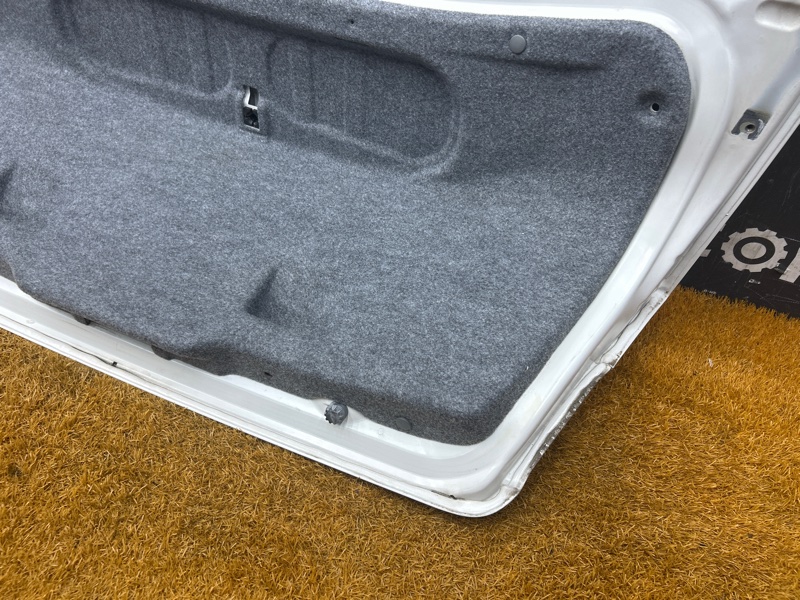 крышка багажника, 4000 рублей, Красноярск