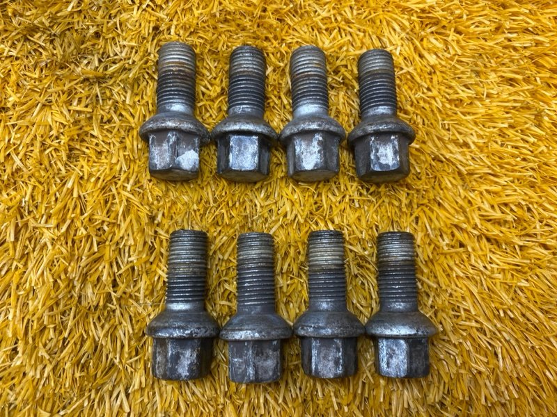 болт колесный, 1600 рублей, Красноярск