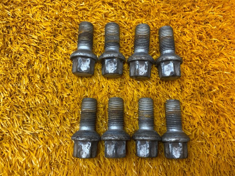 болт колесный, 1600 рублей, Красноярск