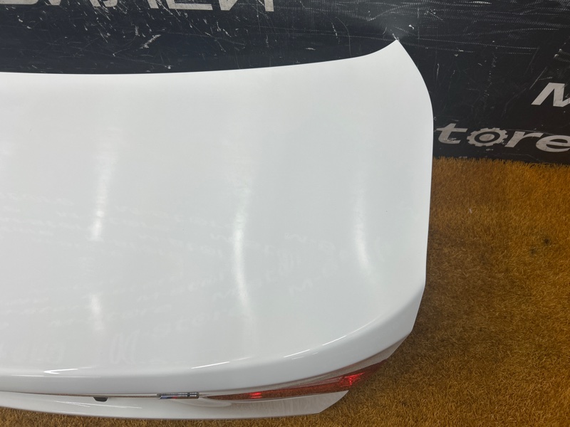 крышка багажника, 10000 рублей, Красноярск