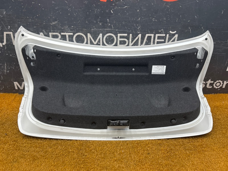 крышка багажника, 10000 рублей, Красноярск