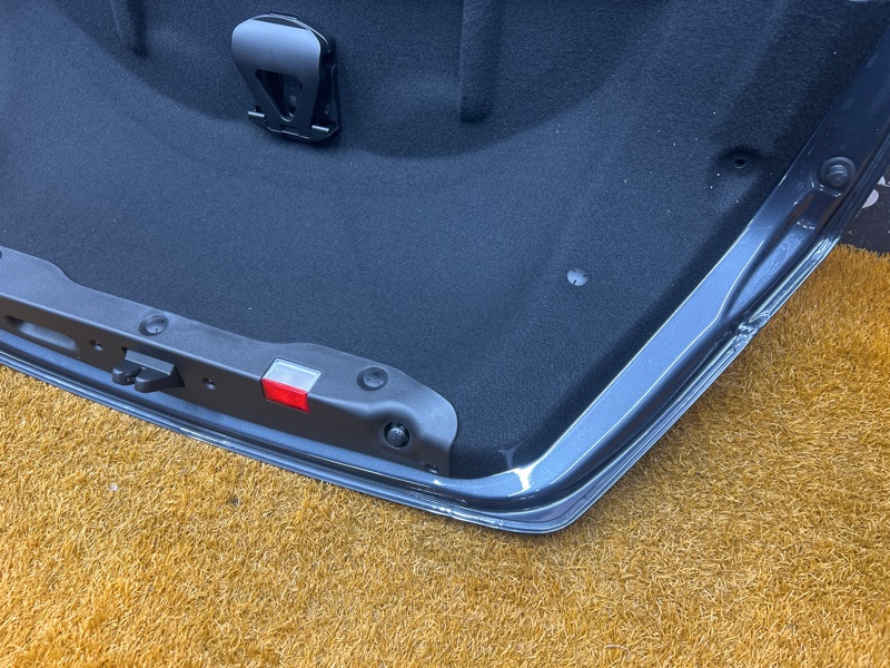 крышка багажника, 10000 рублей, Красноярск