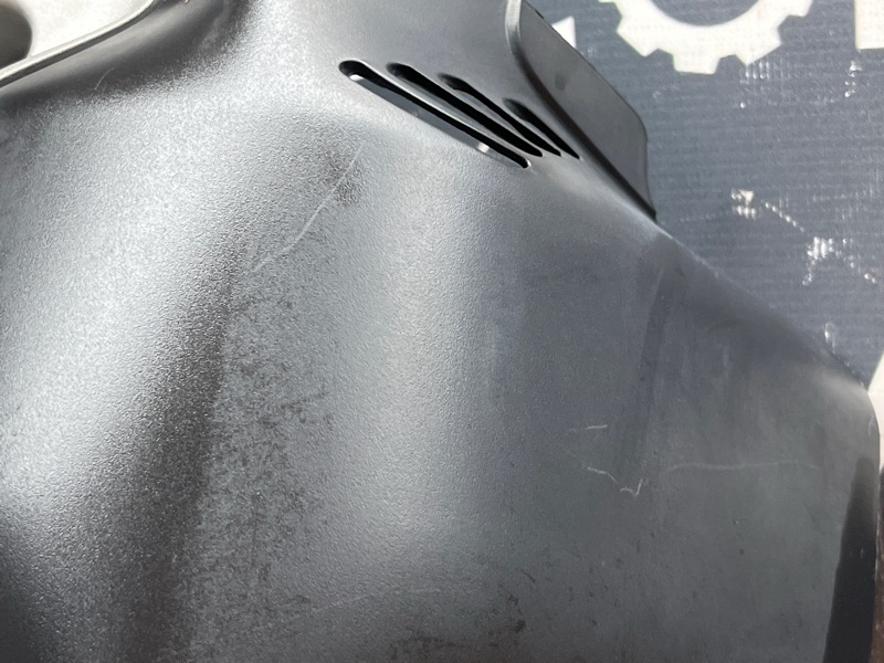 крышка двигателя, 900 рублей, Красноярск