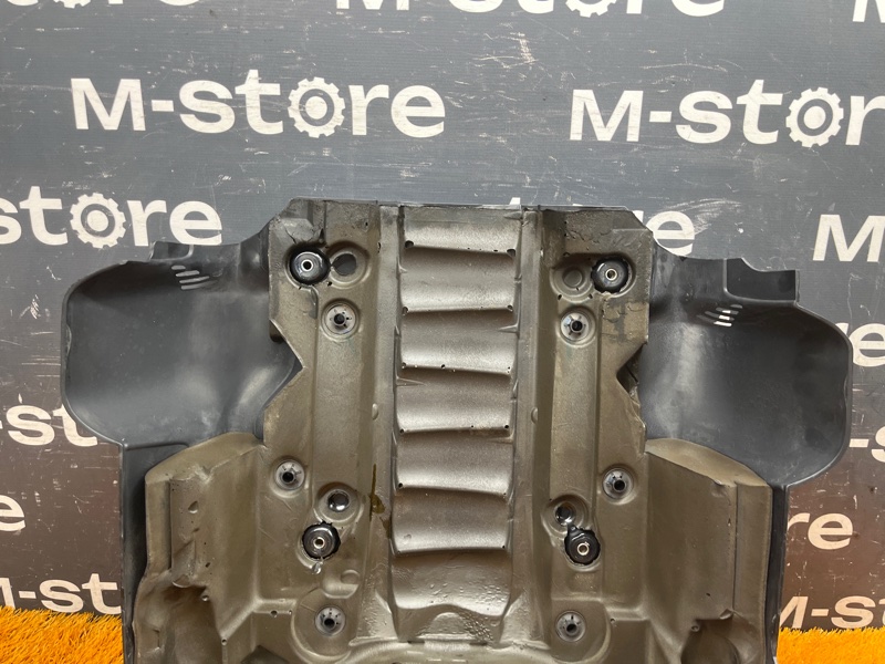 крышка двигателя, 900 рублей, Красноярск