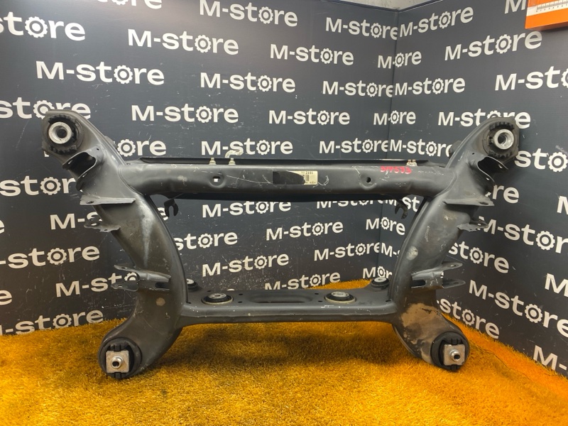 Балка поперечная (подрамник), 32000 рублей, Красноярск