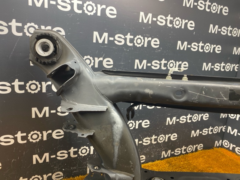 Балка поперечная (подрамник), 32000 рублей, Красноярск