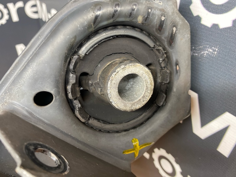 Балка поперечная (подрамник), 32000 рублей, Красноярск