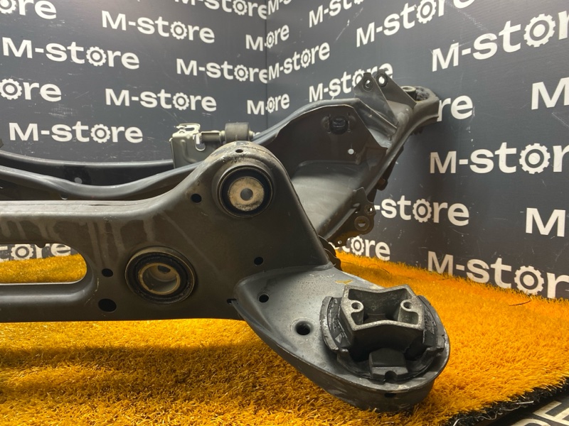 Балка поперечная (подрамник), 32000 рублей, Красноярск