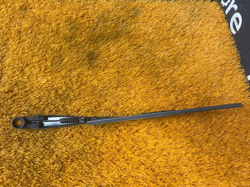 поводок стеклоочистителя, 2000 рублей, Красноярск