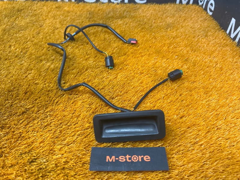 Кнопка открывания багажника, 2000 рублей, Красноярск