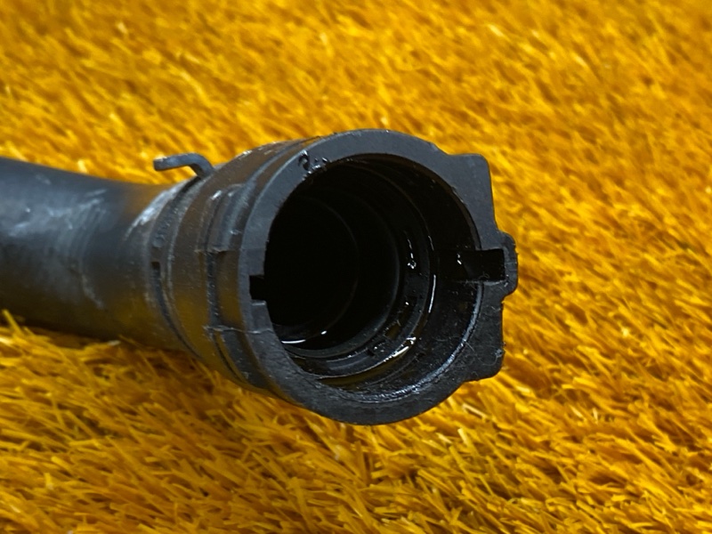 Патрубок системы охлаждения, 1000 рублей, Красноярск