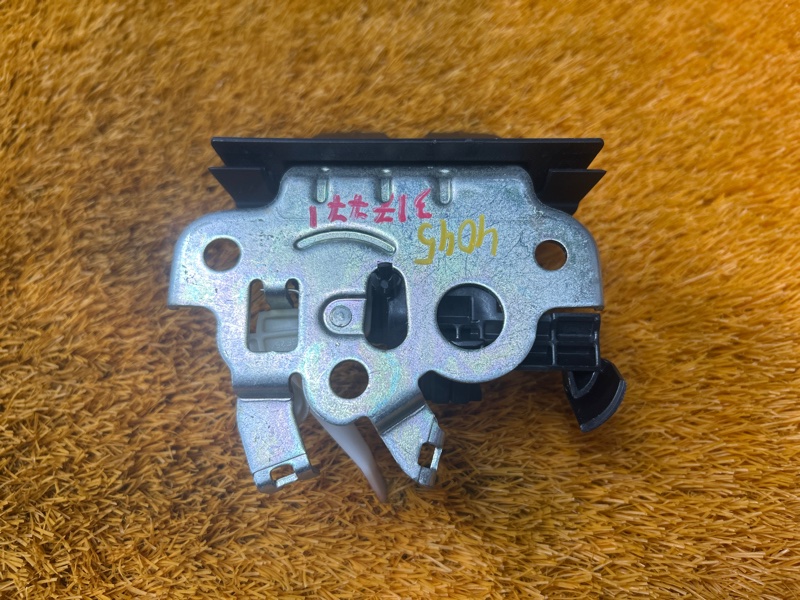 замок багажника, 3500 рублей, Красноярск