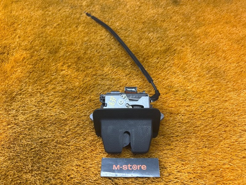 замок багажника, 11500 рублей, Красноярск