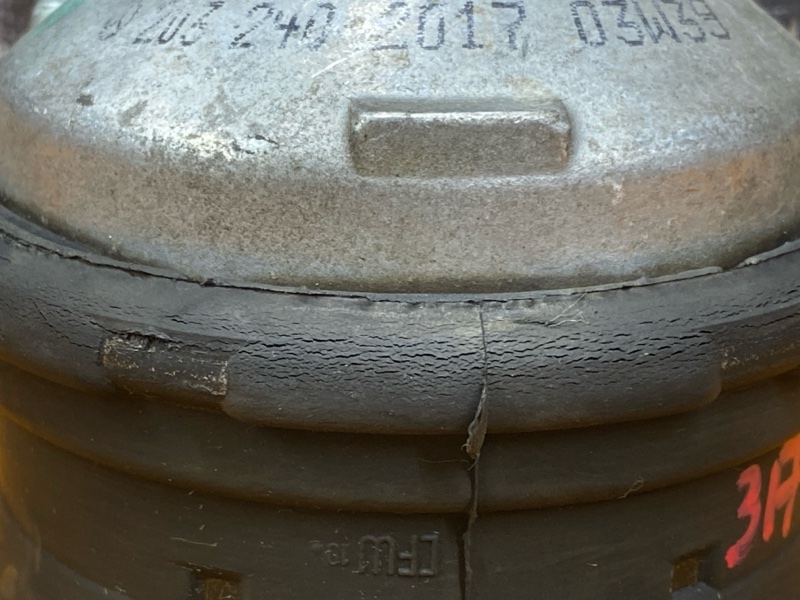 подушка двигателя, 1000 рублей, Красноярск