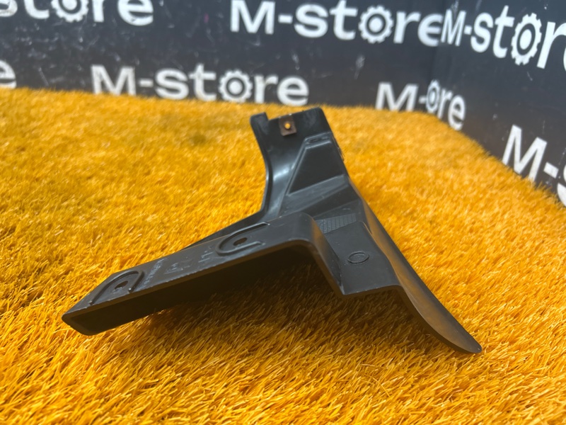 крепление бампера, 1000 рублей, Красноярск