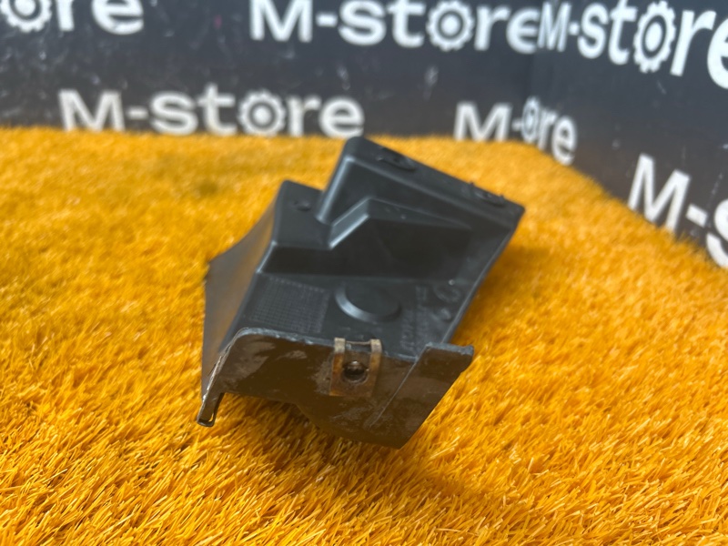 крепление бампера, 1000 рублей, Красноярск