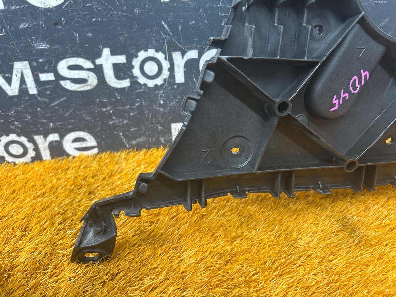 крепление бампера, 1000 рублей, Красноярск