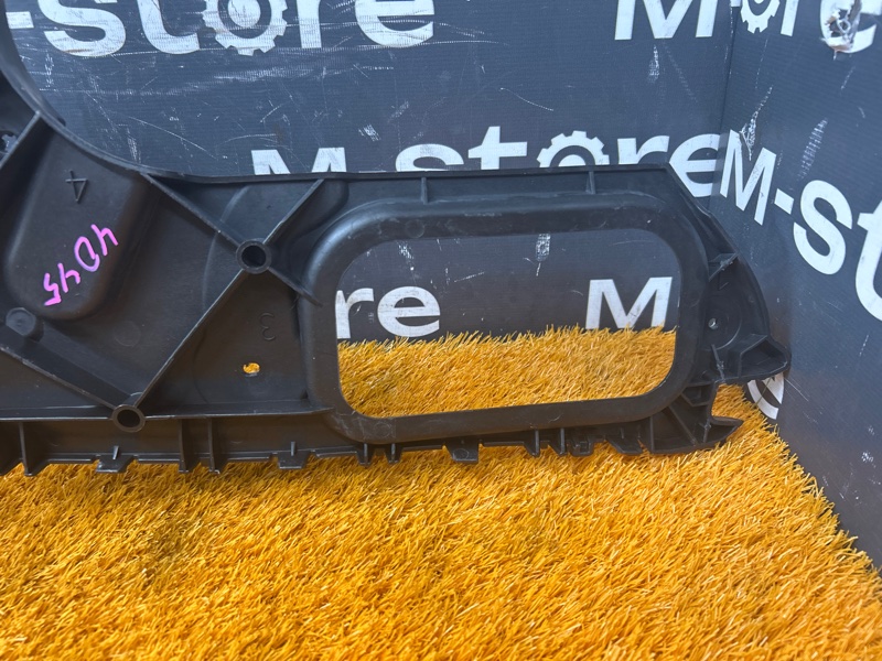 крепление бампера, 1000 рублей, Красноярск