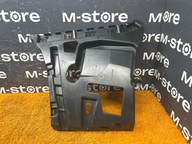 крепление бампера, 1500 рублей, Красноярск