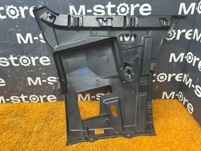 крепление бампера, 1500 рублей, Красноярск