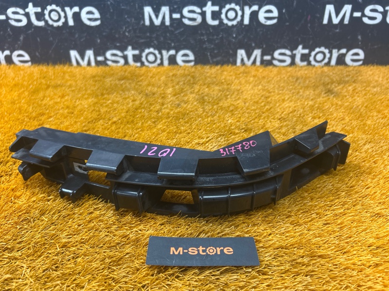 крепление бампера, 300 рублей, Красноярск