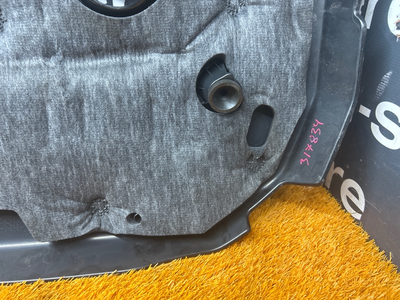 крышка двигателя, 4500 рублей, Красноярск