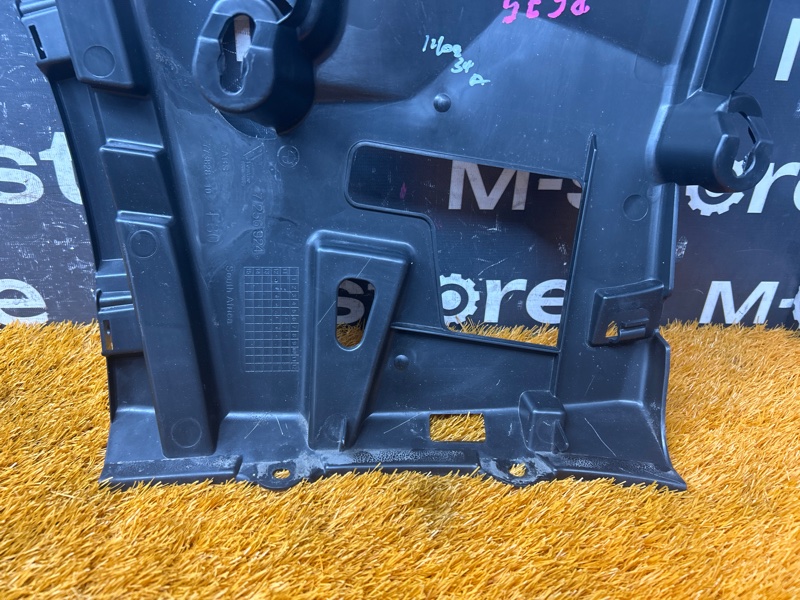 крепление бампера, 1000 рублей, Красноярск