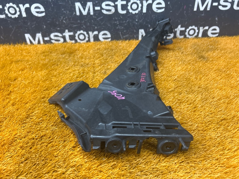 крепление бампера, 2500 рублей, Красноярск