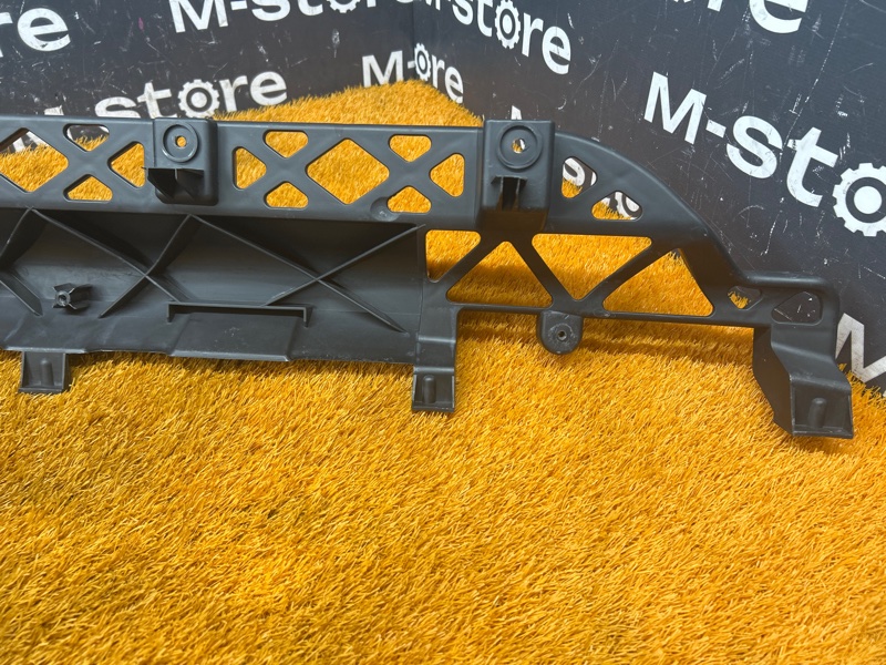 крепление бампера, 600 рублей, Красноярск