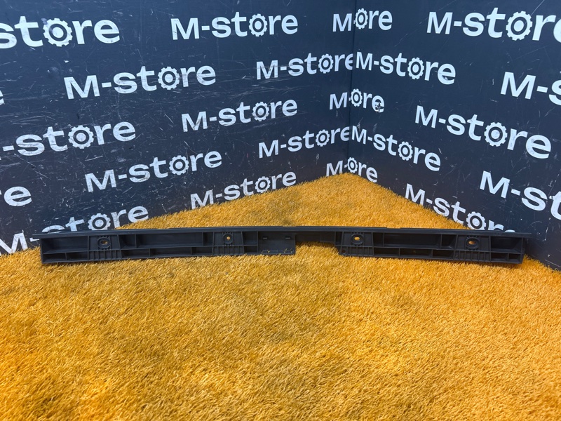 крепление бампера, 800 рублей, Красноярск