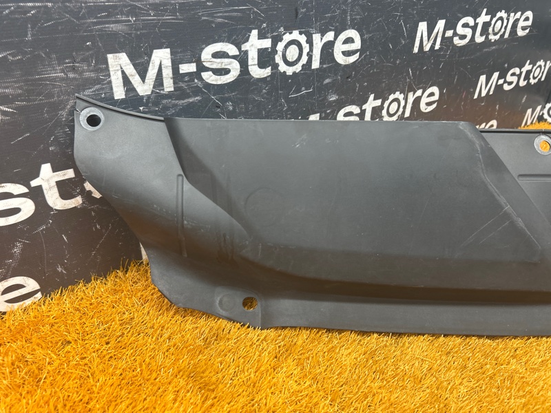 Накладка замка капота, 400 рублей, Красноярск