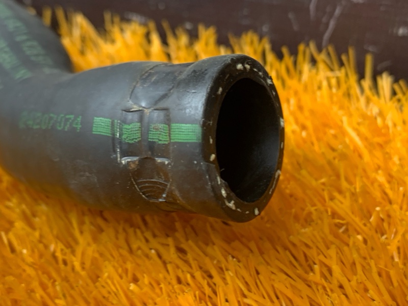 Патрубок системы охлаждения, 200 рублей, Красноярск