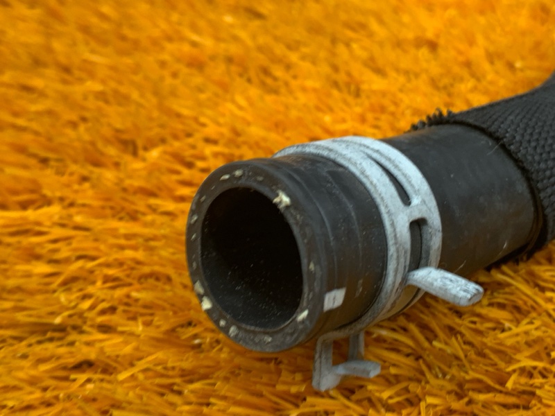 Патрубок системы охлаждения, 2000 рублей, Красноярск