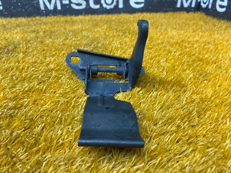 замок капота, 1000 рублей, Красноярск