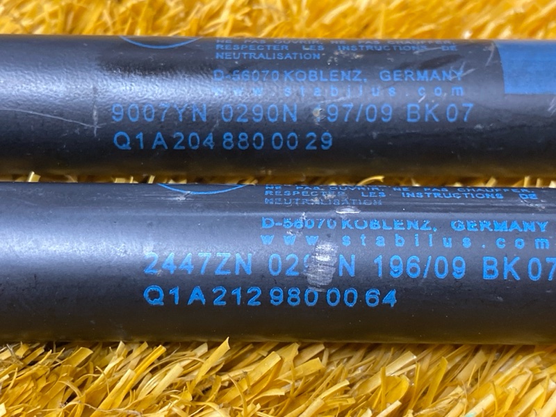 амортизатор капота, 900 рублей, Красноярск