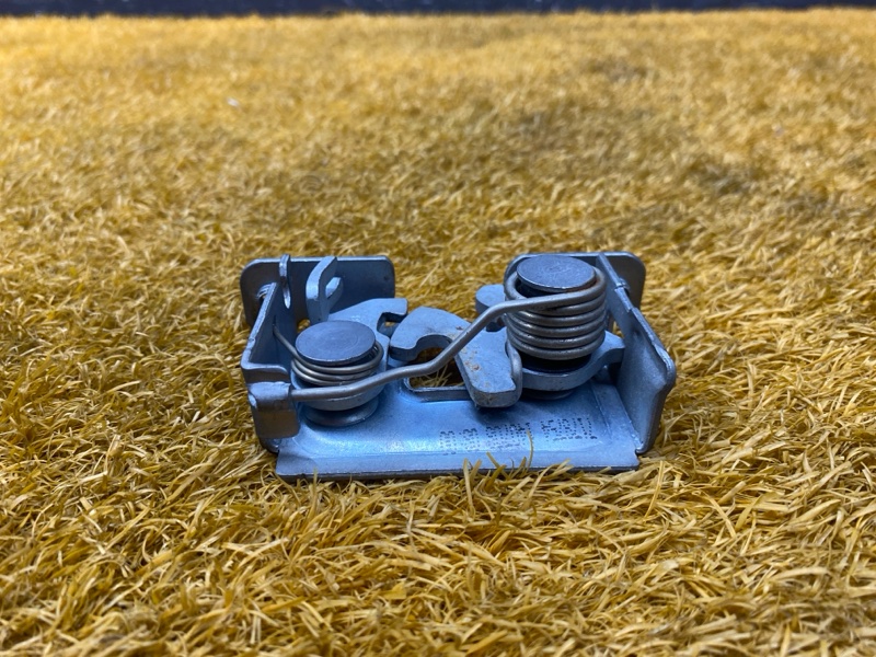 замок капота, 500 рублей, Красноярск