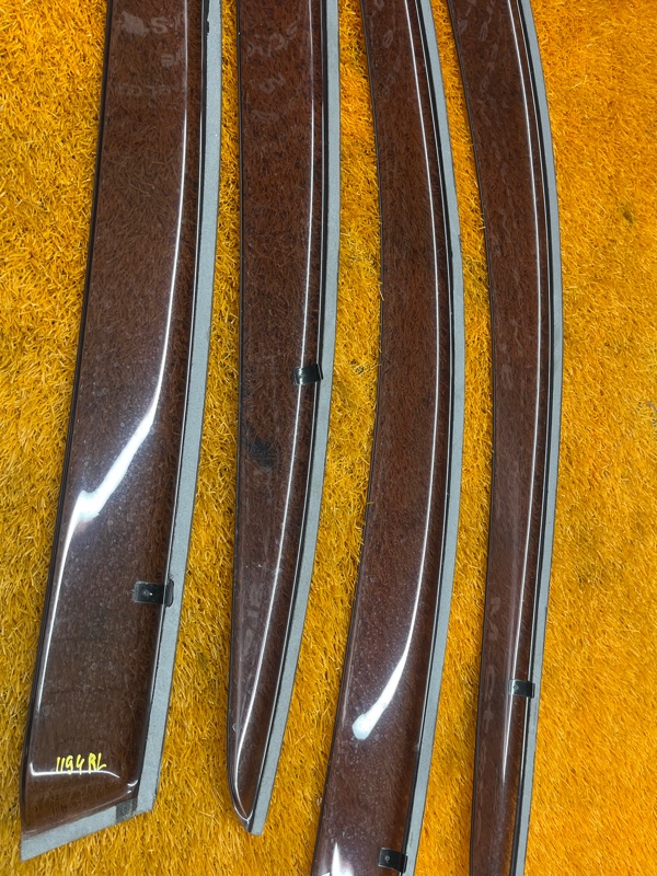 ветровики комплект, 2000 рублей, Красноярск