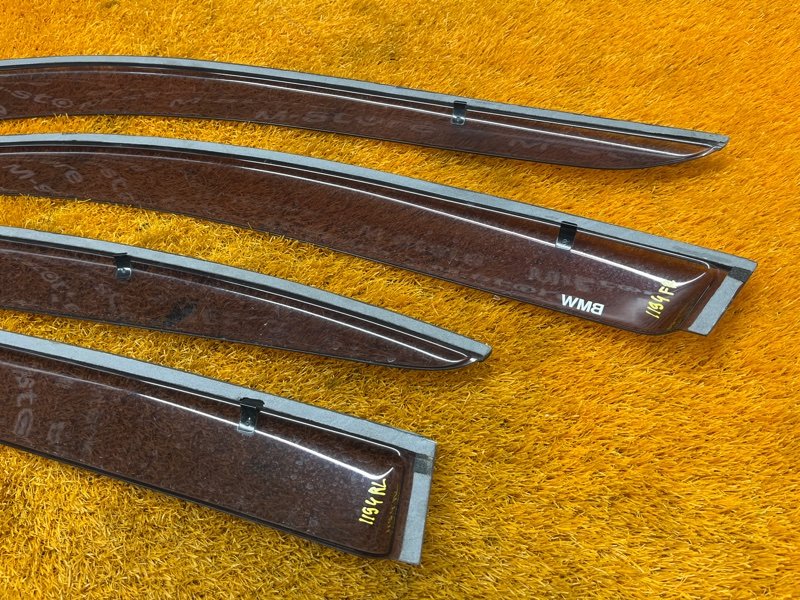 ветровики комплект, 2000 рублей, Красноярск