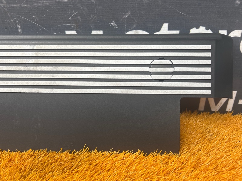 крышка двигателя, 500 рублей, Красноярск