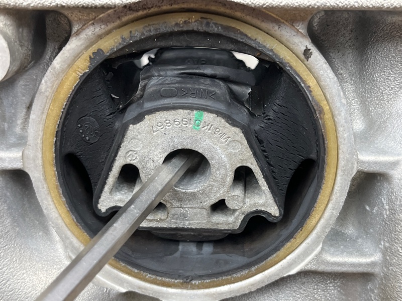 Балка поперечная (подрамник), 2500 рублей, Красноярск