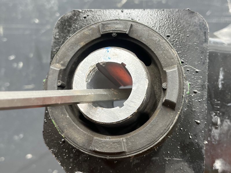 Балка поперечная (подрамник), 15000 рублей, Красноярск