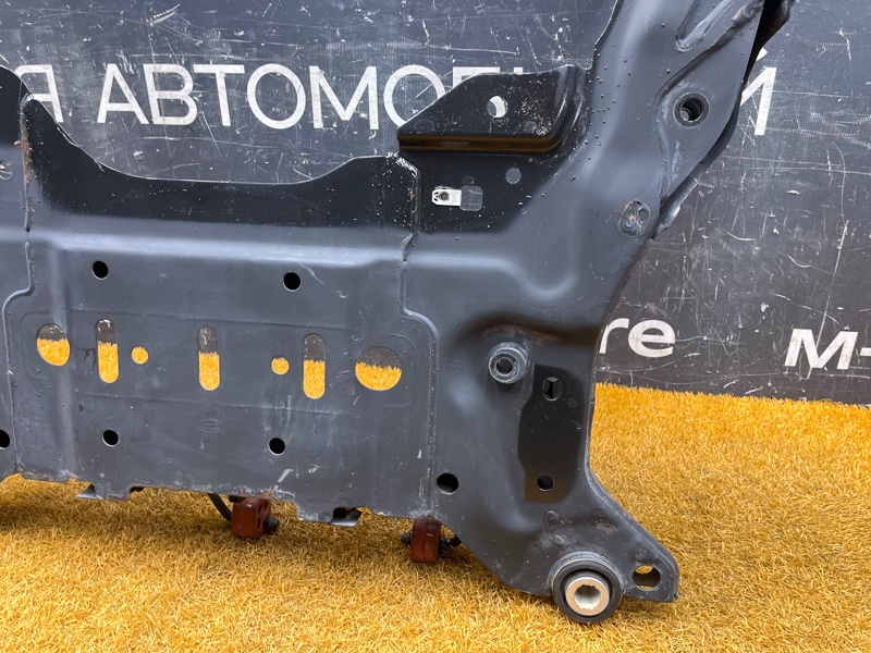 Балка поперечная (подрамник), 15000 рублей, Красноярск