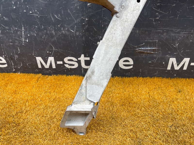 Балка поперечная (подрамник), 4500 рублей, Красноярск