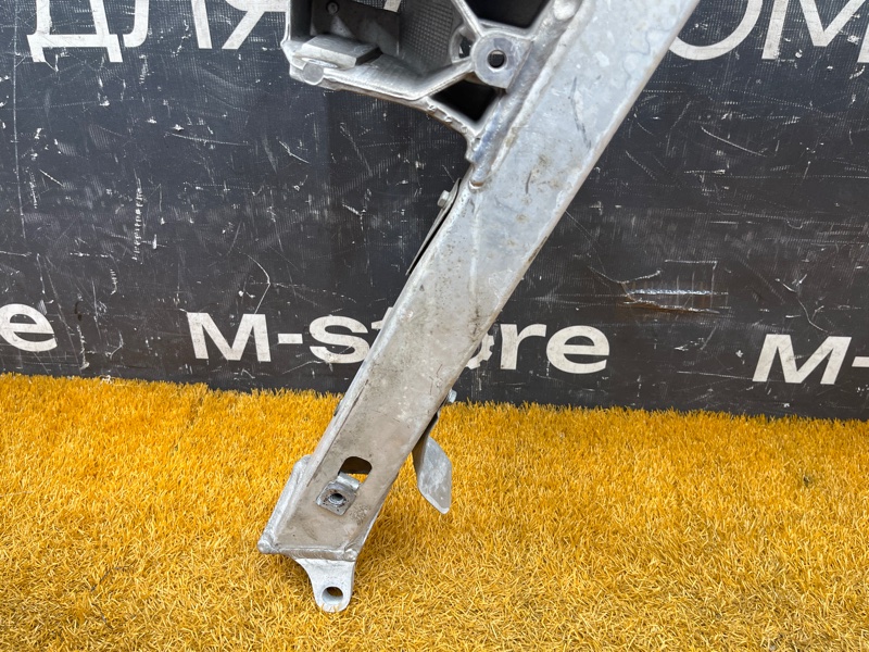 Балка поперечная (подрамник), 4500 рублей, Красноярск