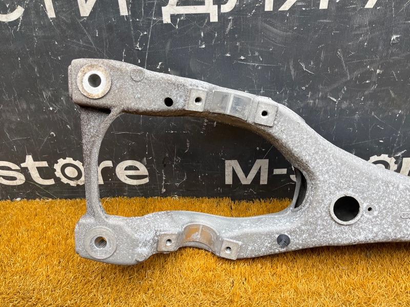 Балка поперечная (подрамник), 700 рублей, Красноярск