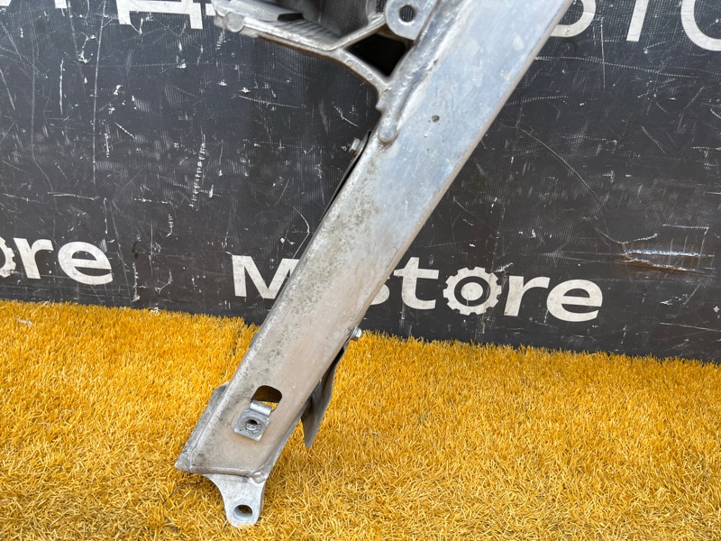 Балка поперечная (подрамник), 4500 рублей, Красноярск