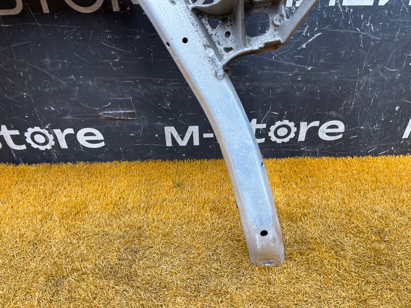 Балка поперечная (подрамник), 6000 рублей, Красноярск